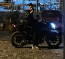 Pulsar NS200 Yan Görünüm